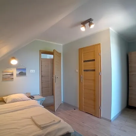 Goscinne Sloneczny Klon Country house