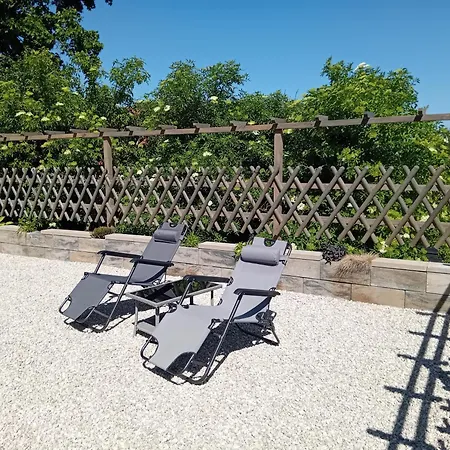 Goscinne Sloneczny Klon Landhaus *