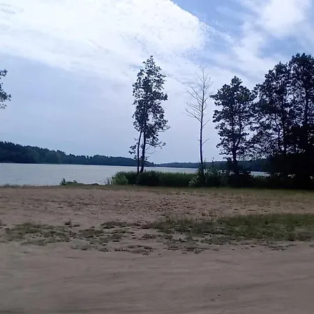 Goscinne Sloneczny Klon Casa di campagna Dąbrówno