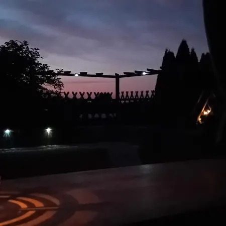 Goscinne Sloneczny Klon Casa di campagna